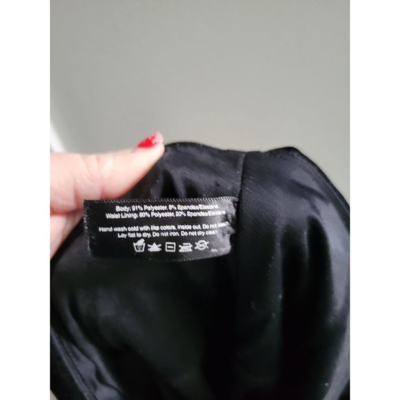 Spanx Black Velvet legging Slimming Shapewear size medium soft - Picture 6 of 12